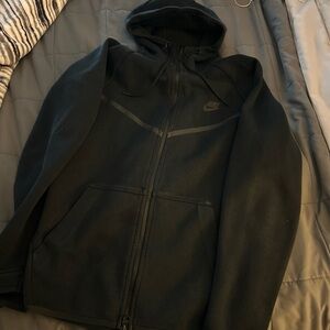 Nike Men's Dark Gray Performance Jacket